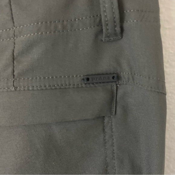 PrAna Alana Nylon Pants Charcoal Grey Sz 10 Outdoor Hiking Roll Up Leg Sporty - Picture 14 of 15